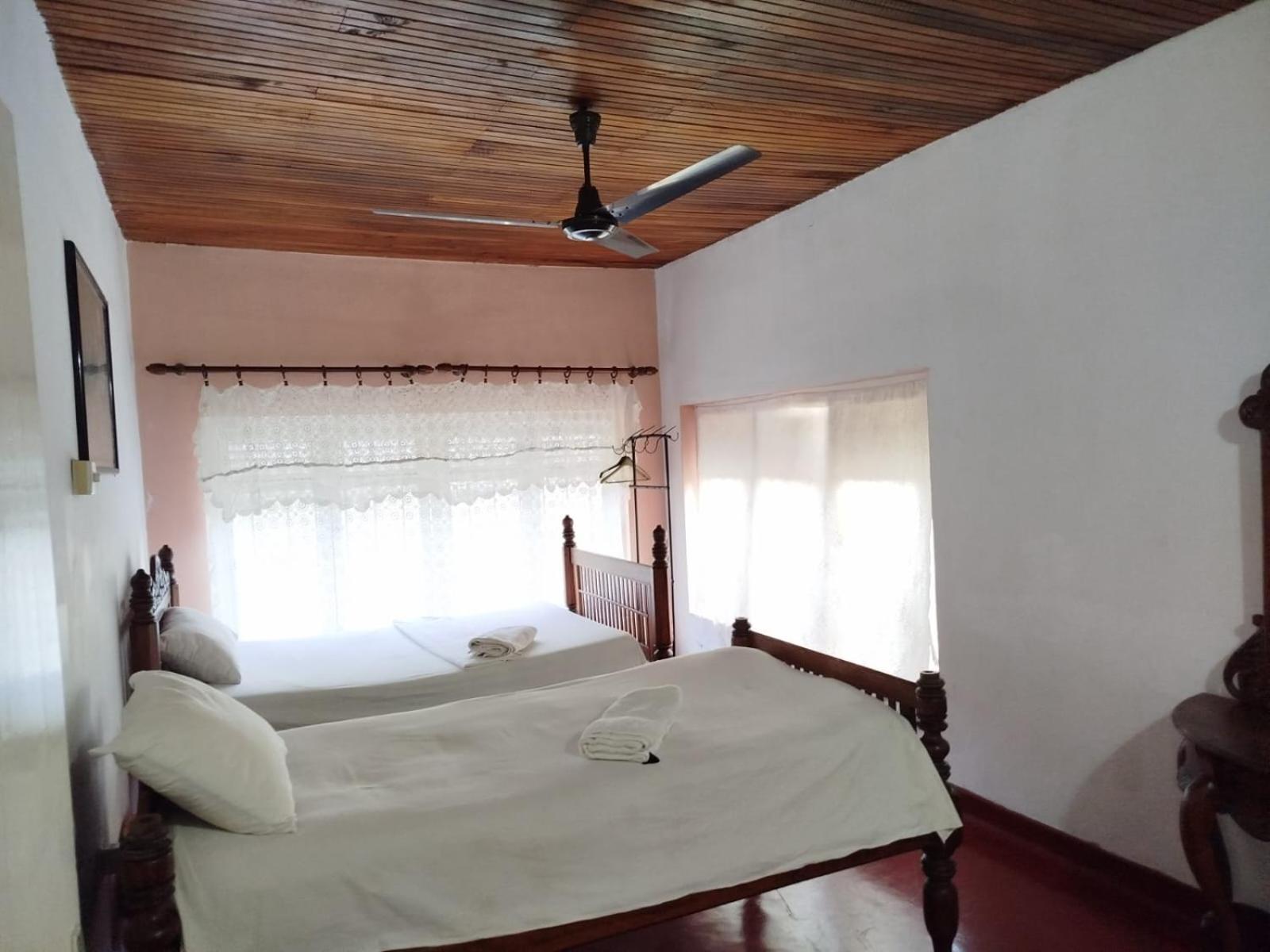 No 06 Veediya Bandara Lane Bahirawakanda Канди Экстерьер фото